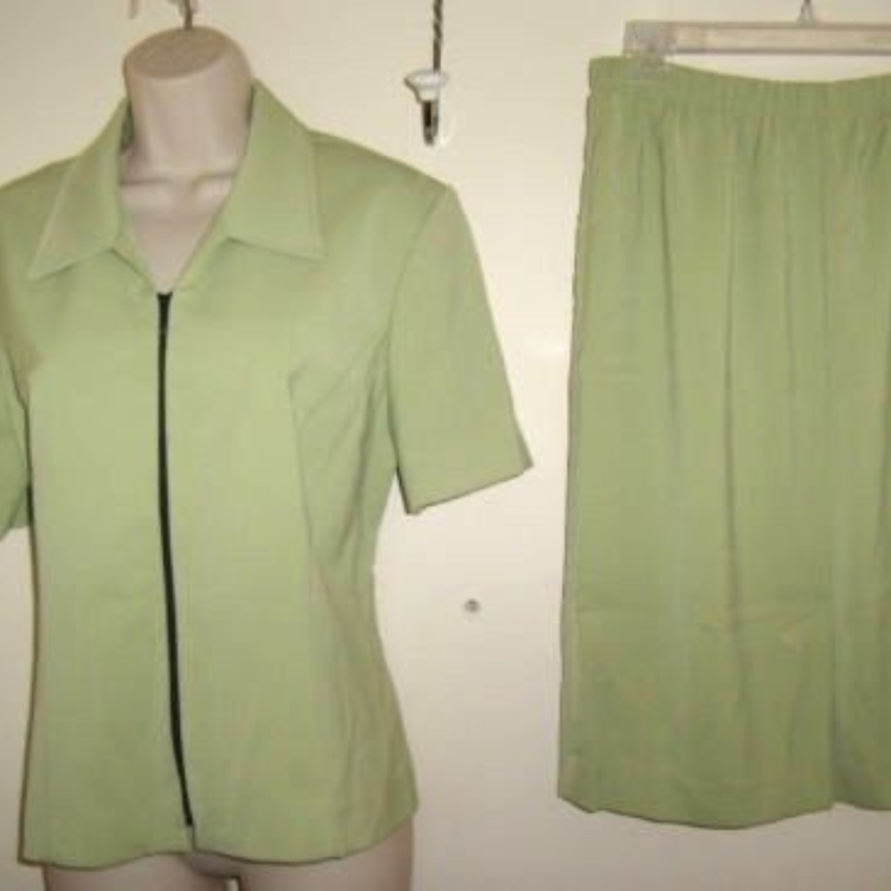 Vintage 2 peice top skirt set Sz 14